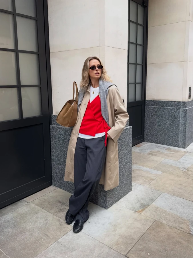 Bold Pops and Neutral Tones: Relaxed Office Wear for Modern Professionals