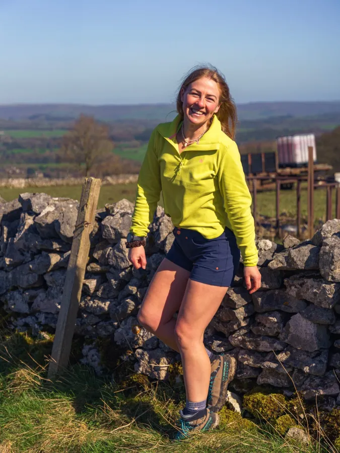 Bright Pullover Style: Radiant Tones and Performance Gear for Active Weekends