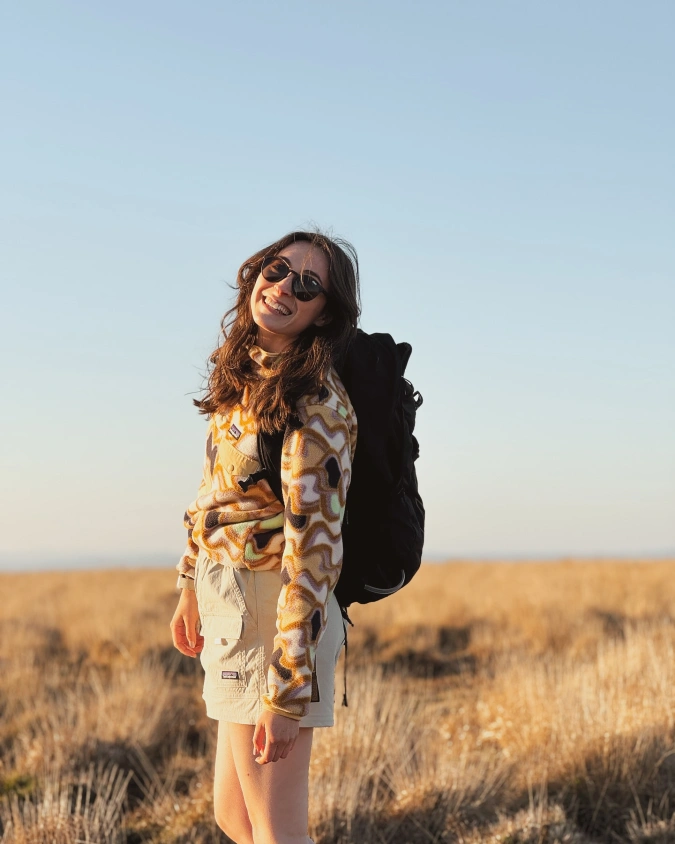 Cozy Patterned Fleece: Earthy Tones and Relaxed Layers for Weekend Treks