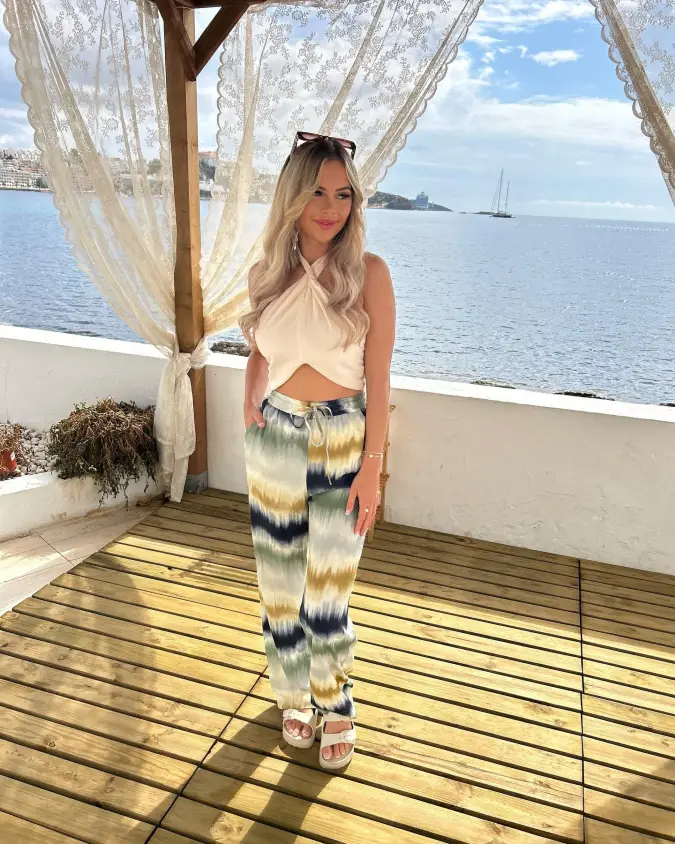 Cream Halter & Earthy Wave Pants Summer Vacation Look