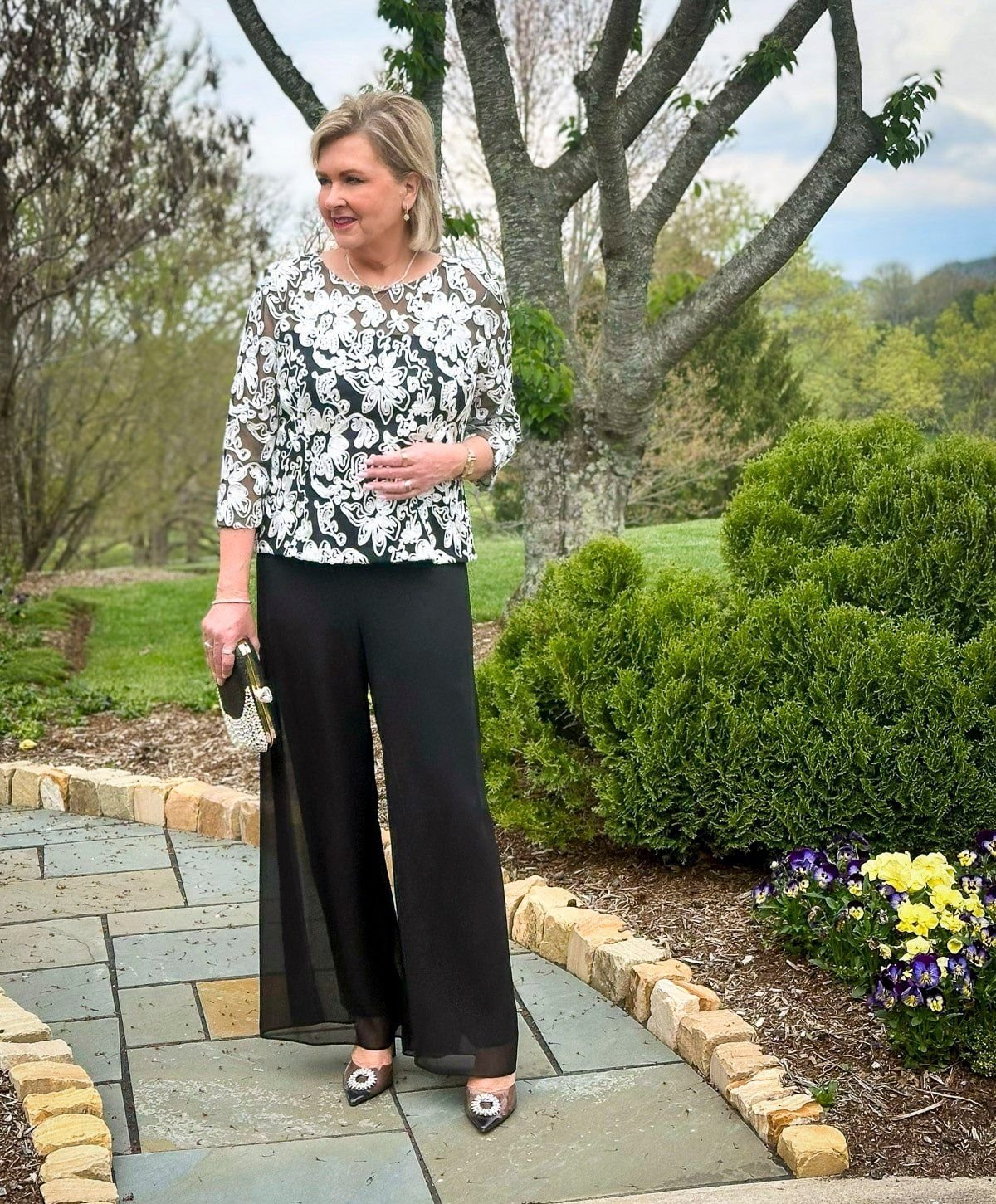 Elegant Monochrome Relaxed Fit Formal Wear