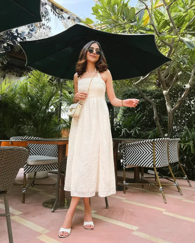 Flowy Neutral Midi Dress for Timeless Brunch Style