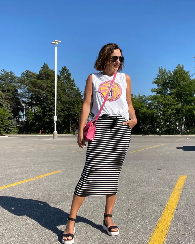 Graphic Tank and Striped Midi for Effortless Summer Weekend Comfort