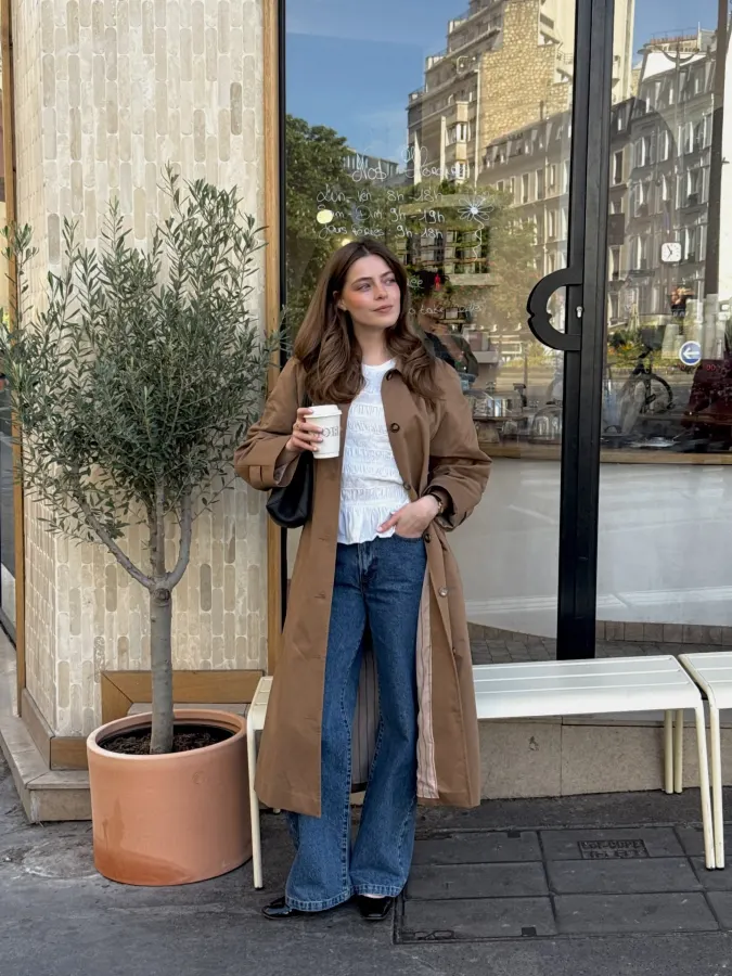 Relaxed Cream Knit Layers and Flowing Trousers for Daily Ease