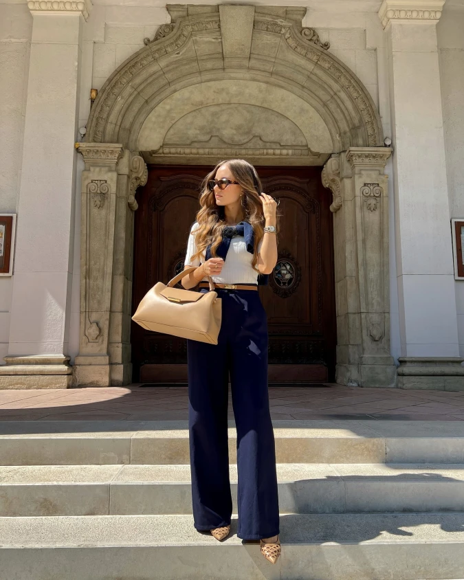 Relaxed Oversized Knit and Wide Leg Pants for Cozy Weekend Comfort