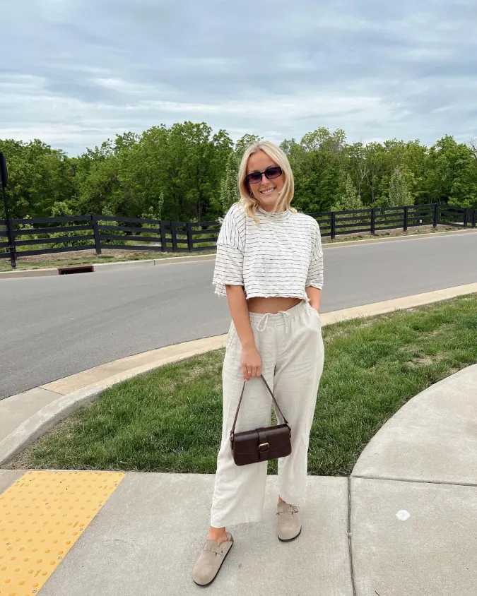 Relaxed Striped Top and Linen Trousers for Comfortable Weekend Style