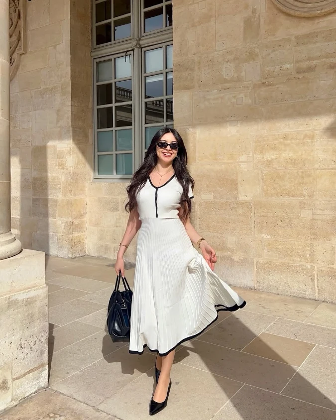 Elegant White Flowy: Pleated Midi Dress