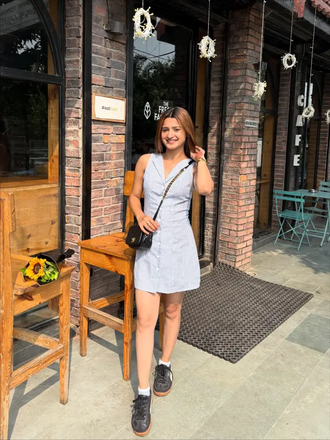 Striped Cotton Sleeveless and Sporty Flats: Breezy Weekend Errands