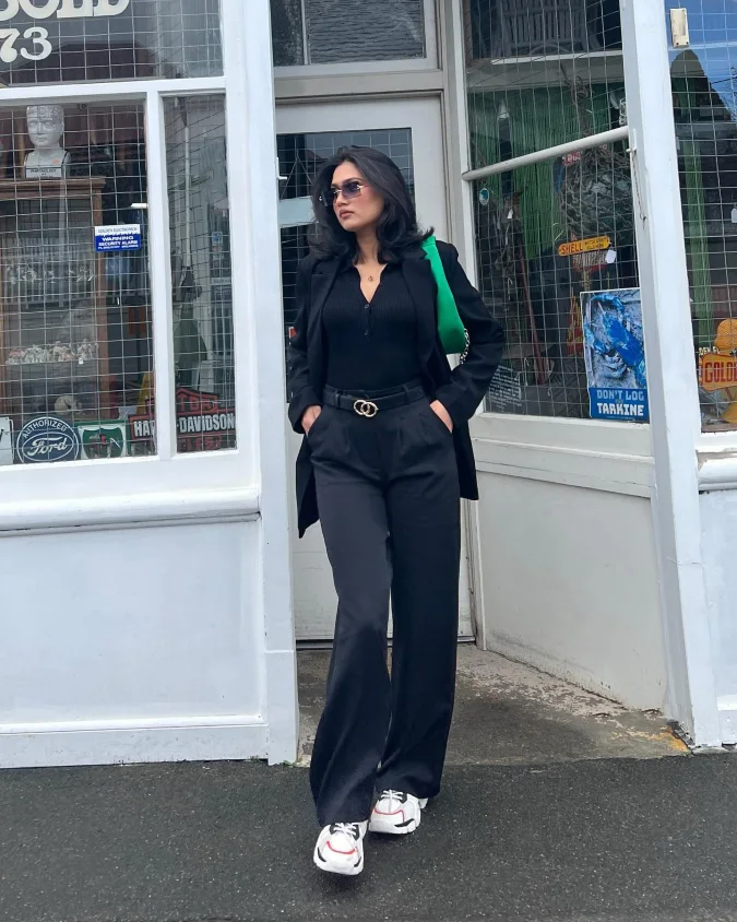 Structured Blazer and Wide Leg Trousers for Elevated Weekend Brunch Style