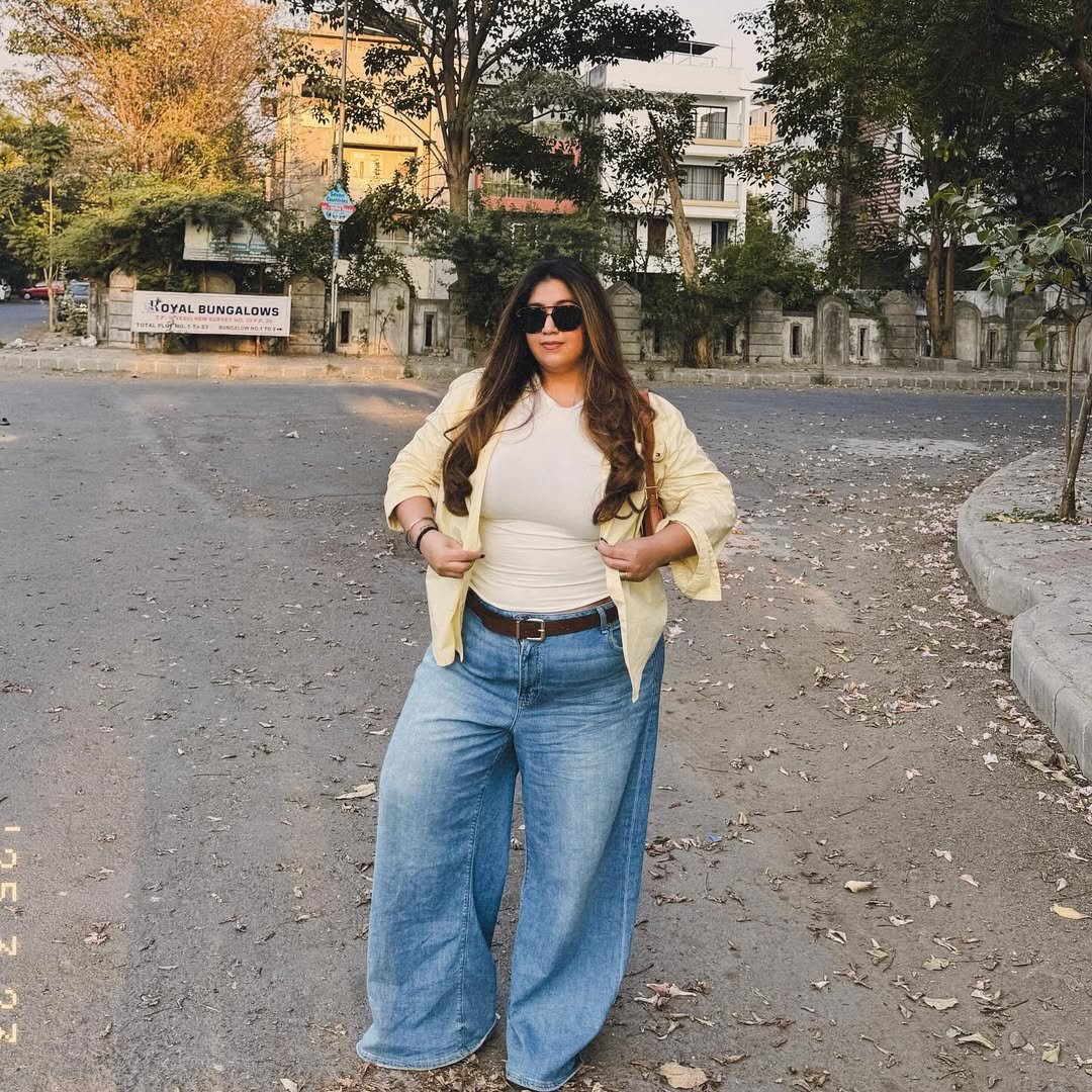 Sunny Yellow Layered Casual Denim Style