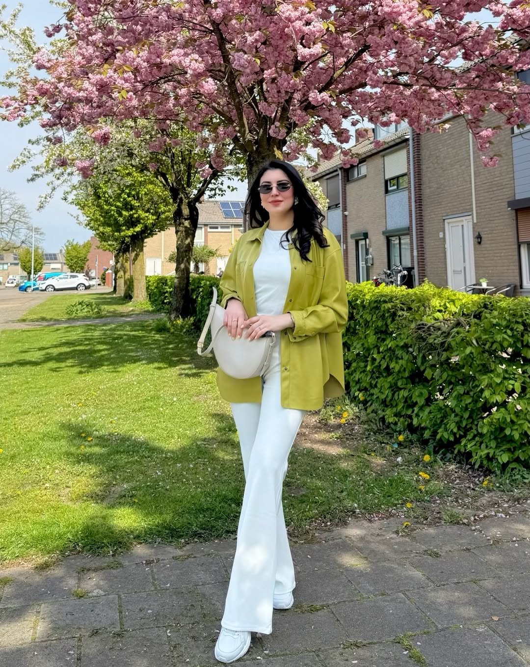 Vibrant Chartreuse Wide-Leg Styling Fresh Casual Layering For July