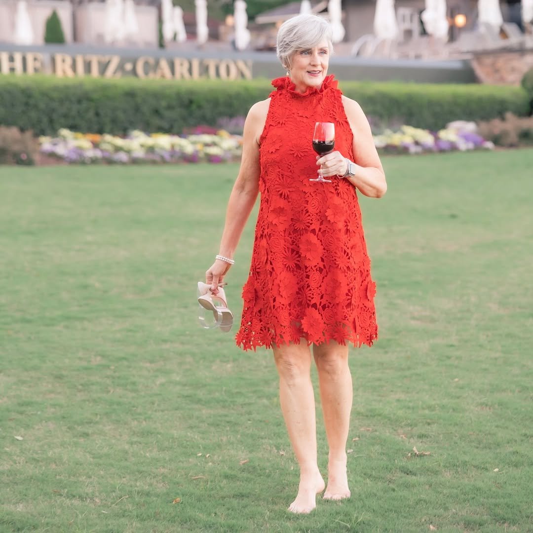 Vibrant Red Shift Relaxed Evening Wear 