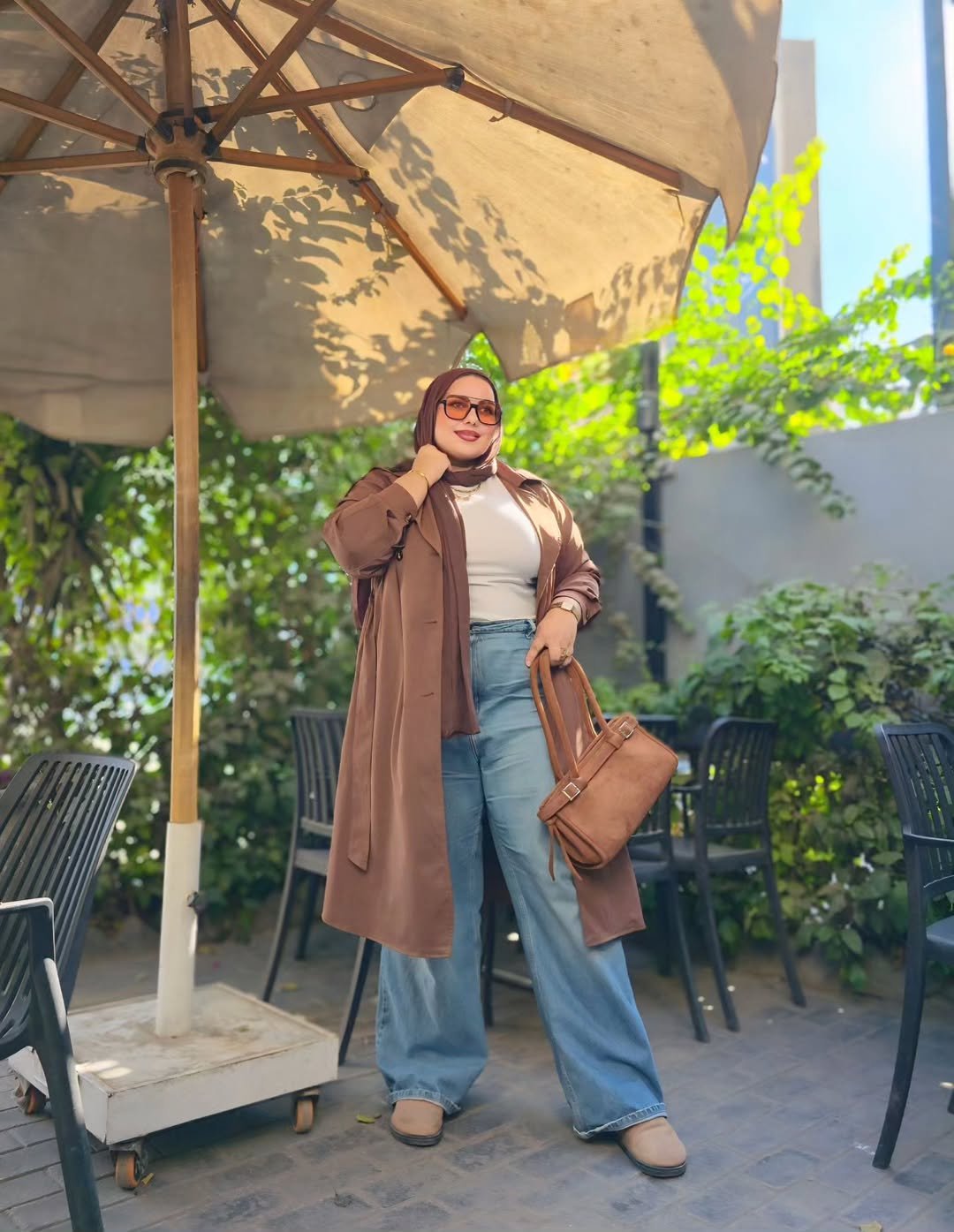 Women Modest Trench, Wide-Leg Jeans