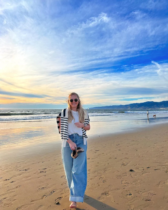 Beach Walk Denim Weekend Look