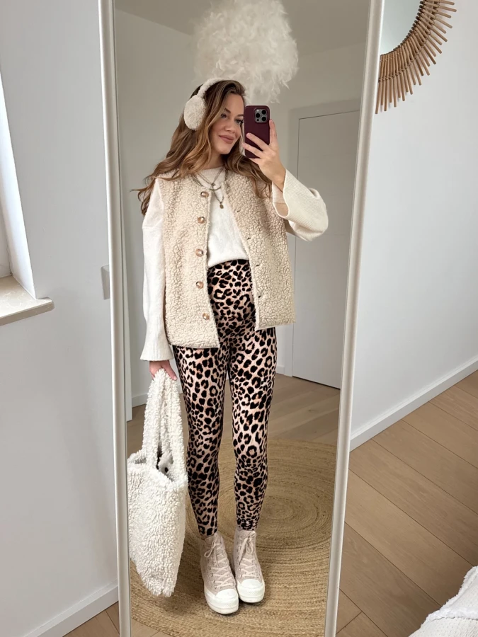 Beige Sherpa Vest with Cream Base and Leopard Skinny Pants in Soft Indoor Mirror Light