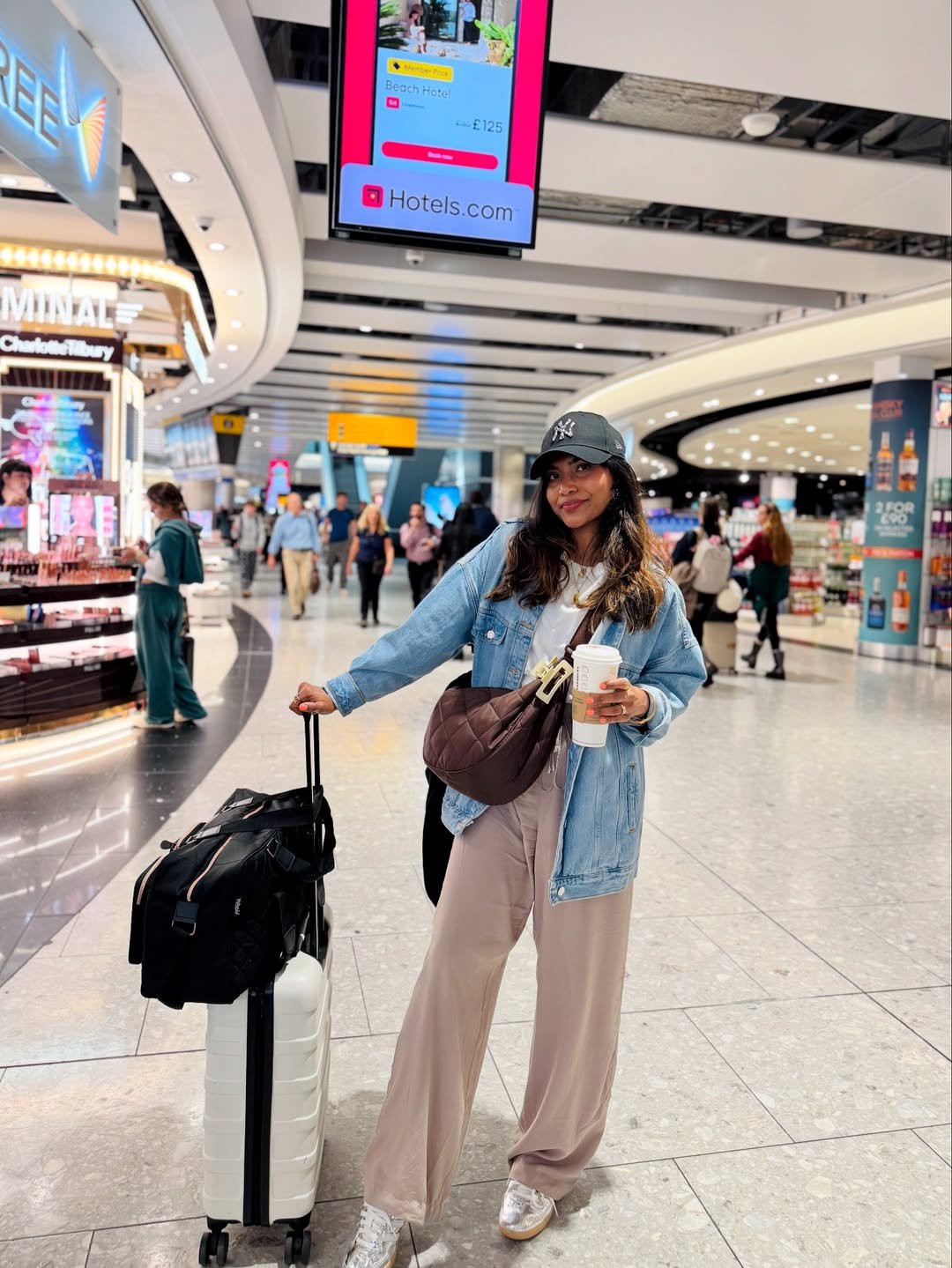 Casual Denim Jacket and Loose Trousers
