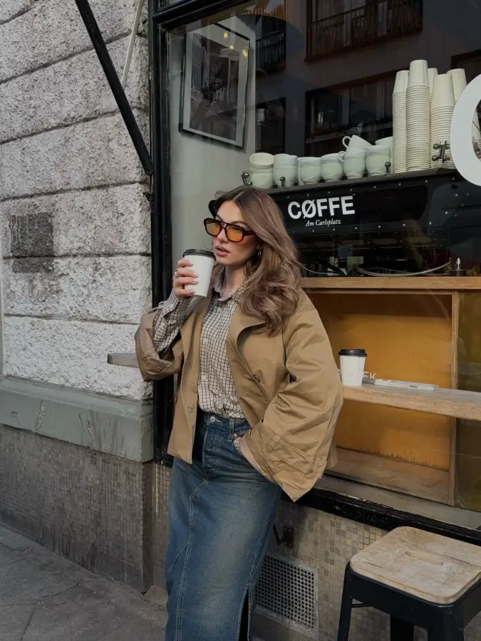 Casual Denim Midi Coffee Shop Study Outfit