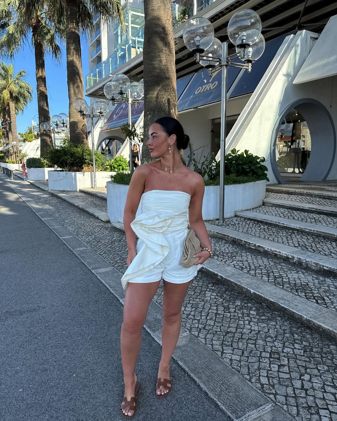Chic White Strapless Romper for Sunny Resort Getaways