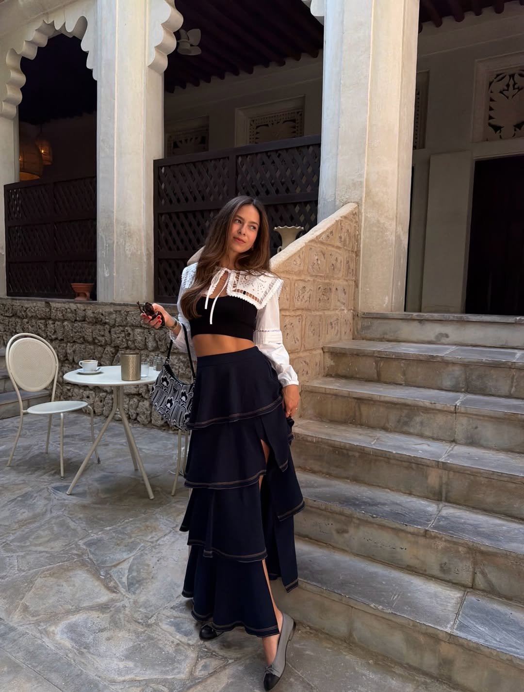 Contrast Tiered Ruffled Chic Country Club Brunch Outfit Ideas