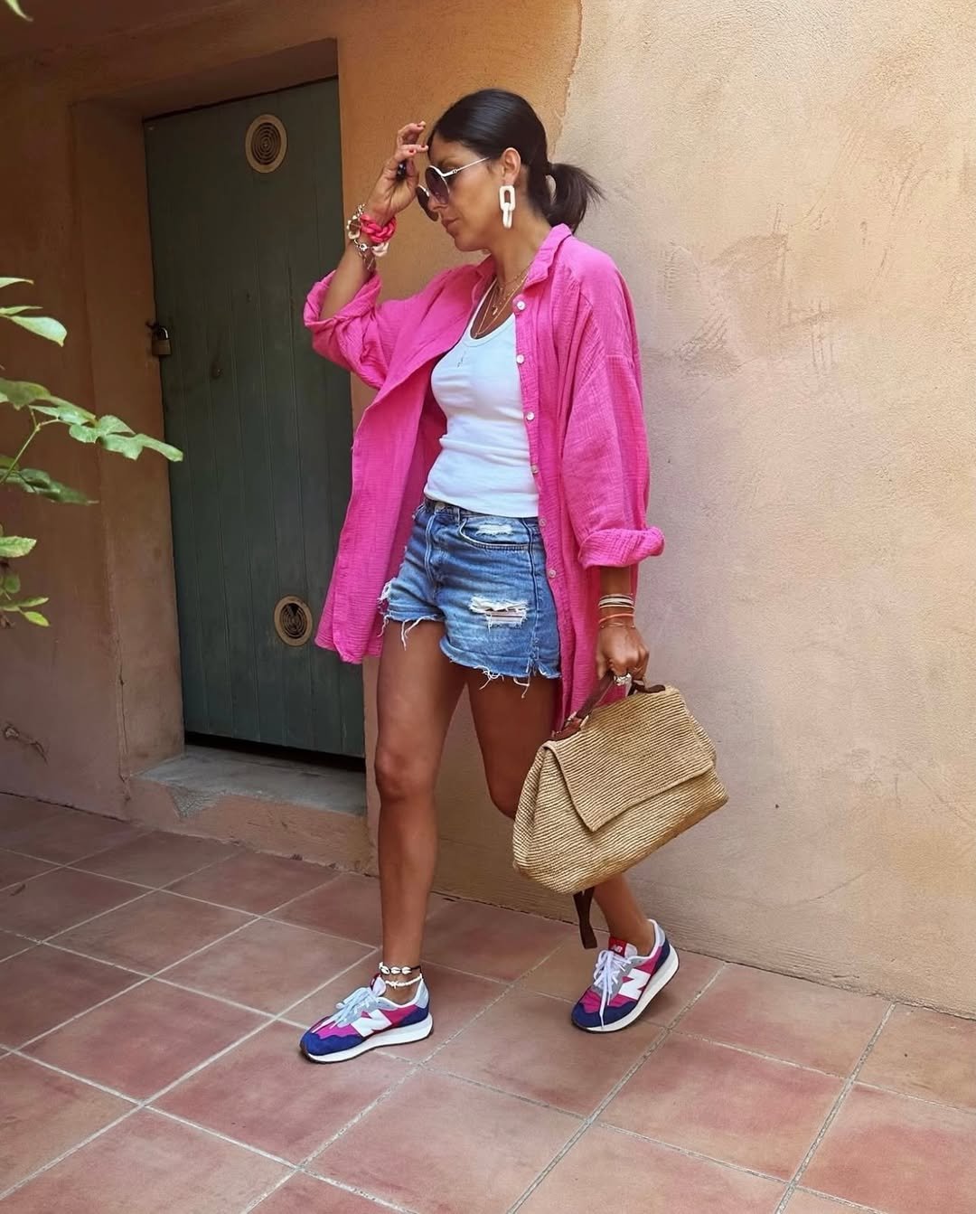 Cool Pink Layered Sunny Day Look
