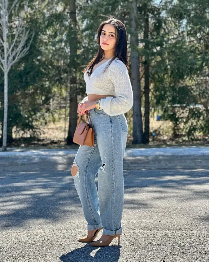 Cream Wrap Knit With Relaxed Denim For Casual School Pickup Mom Style