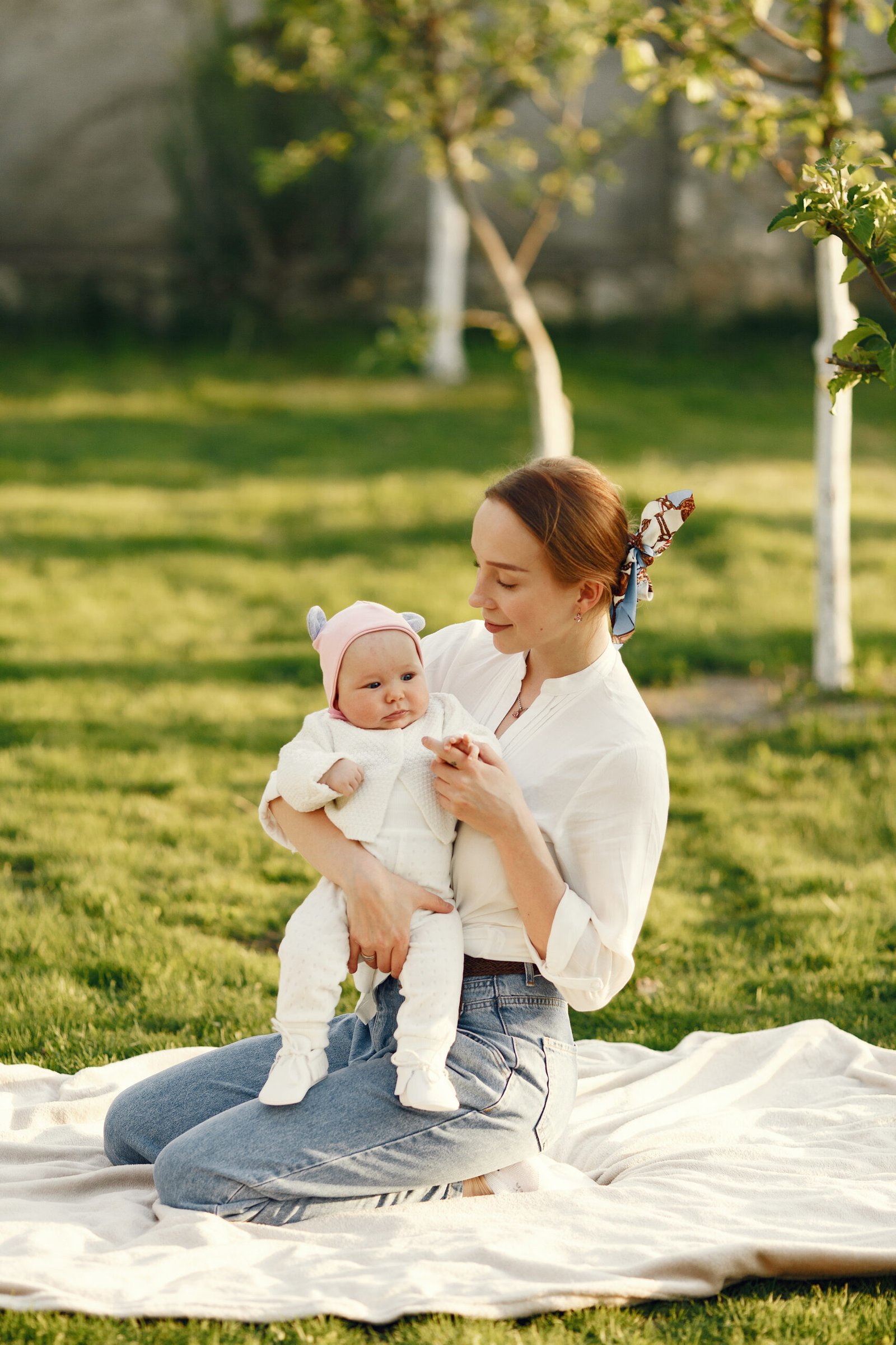 Crisp White Relaxed Denim Casual Garden Outfit: 10 New Mom Outfit Ideas First Outing