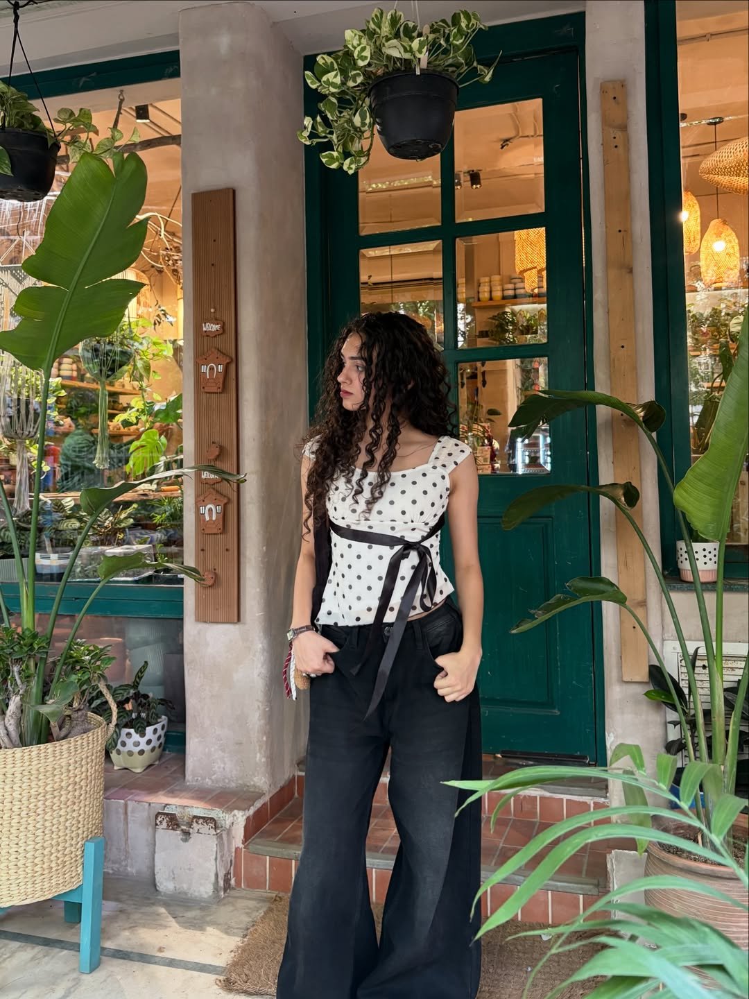 Dotted Bow Wide Leg Jeans Casual Weekend Outfit