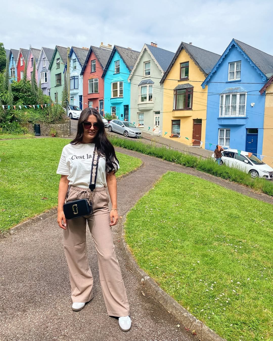 Graphic Tee with Drawstring Wide-Leg Trousers and Crossbody Bag