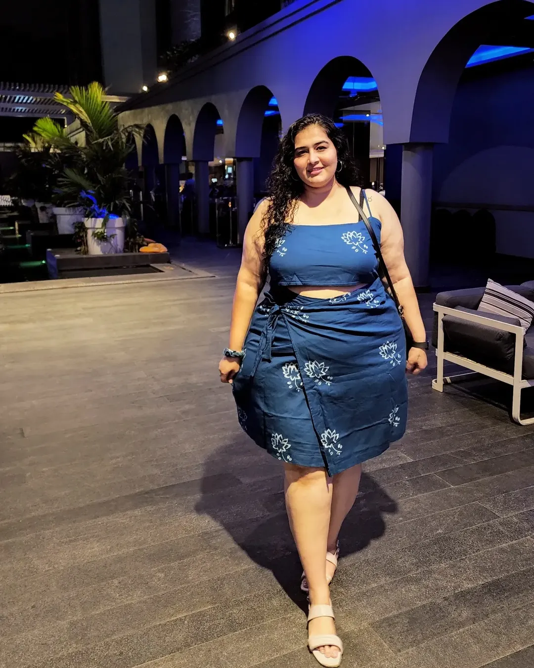 Indigo Floral Matching Set Casual Evening Resort Wear [18 Summer Plus-Size Outfit Ideas For 2026]