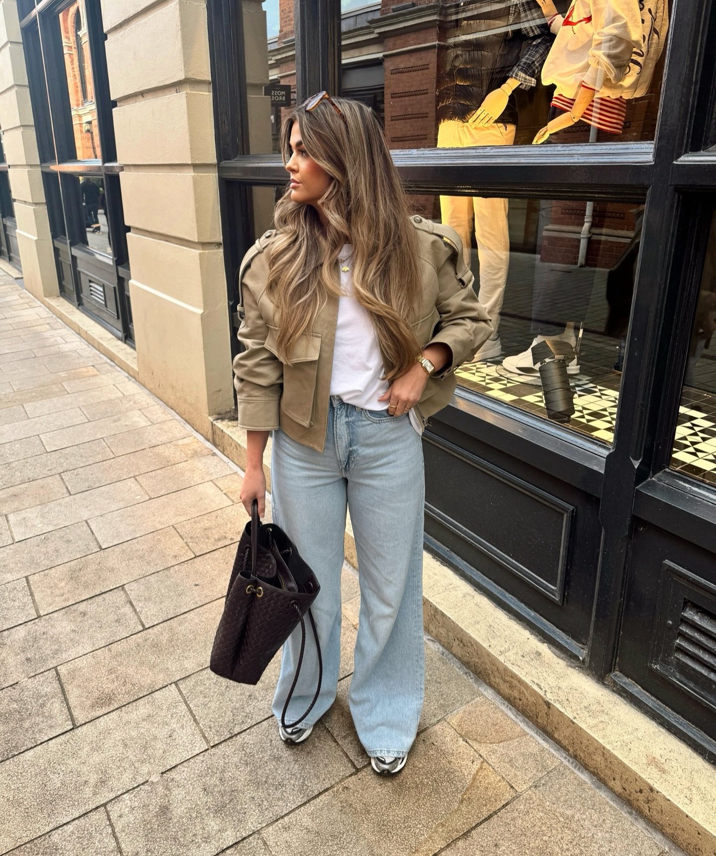 Light Wash Wide-Leg Jeans with Cropped Utility Jacket and Woven Tote
