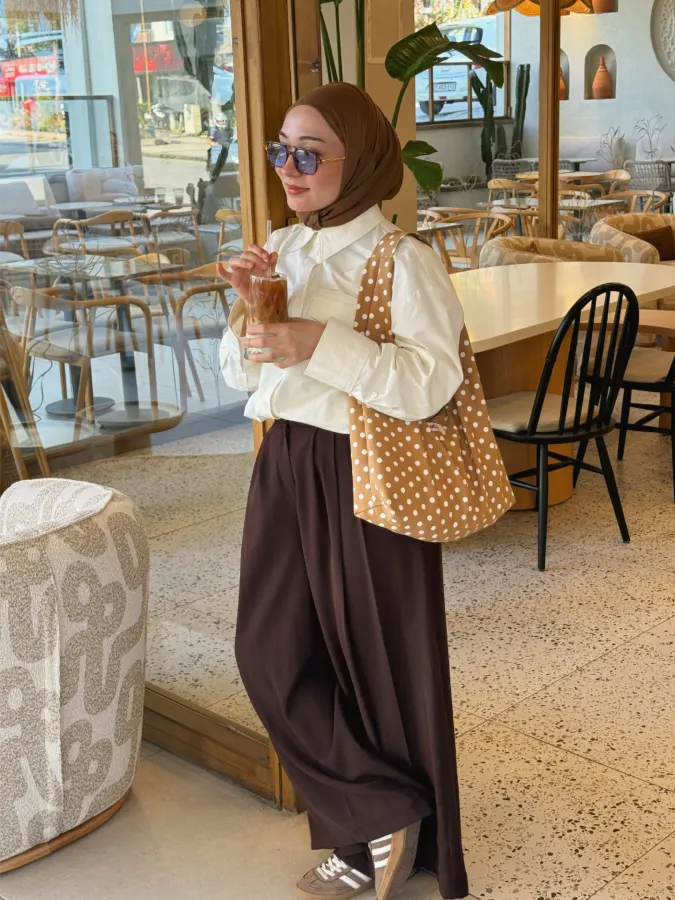 Modest Neutral Coffee Shop Study Outfit