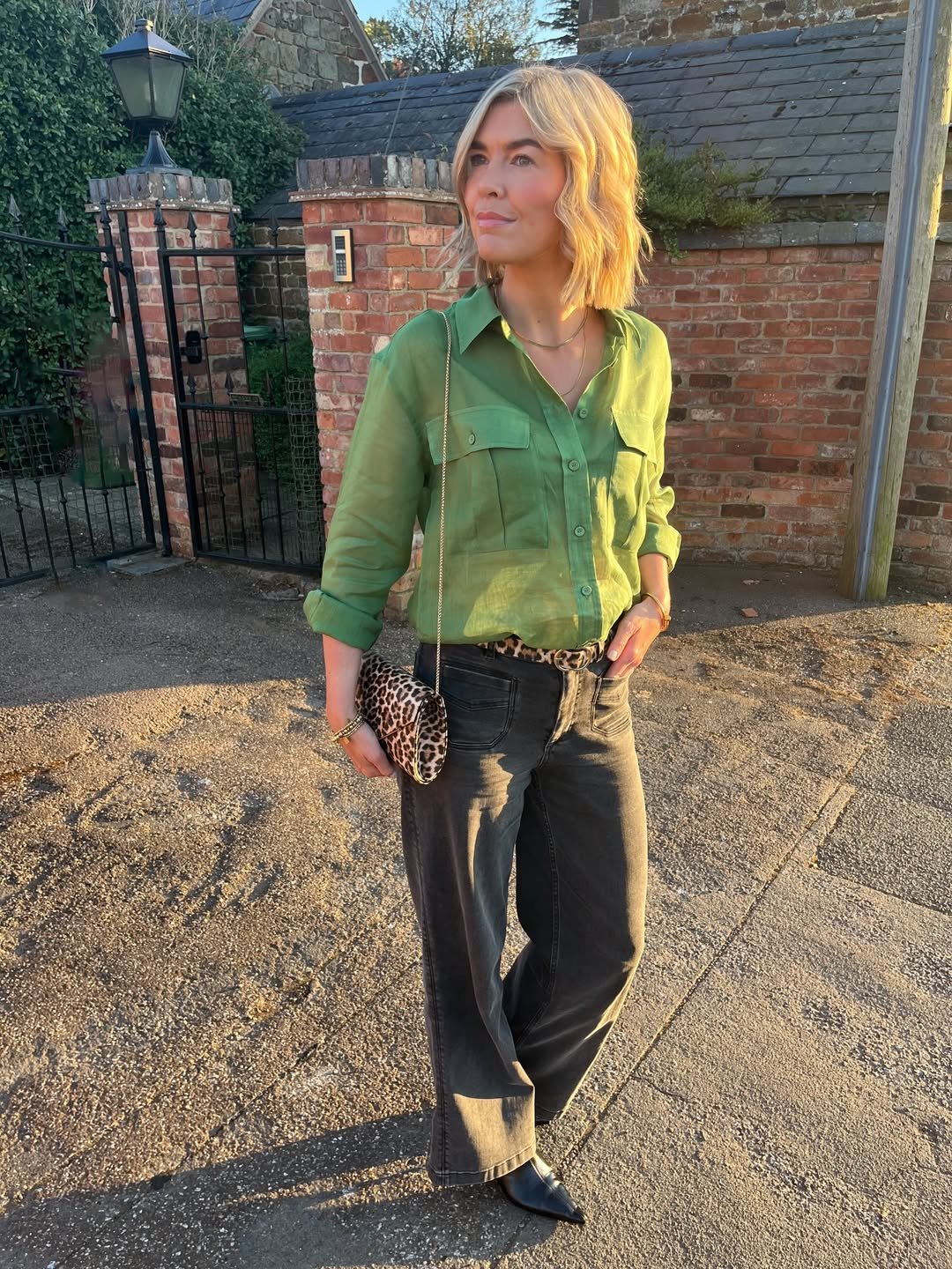 Olive Green Linen Shirt with Charcoal Wide-Leg Jeans and Leopard-Print Accessories