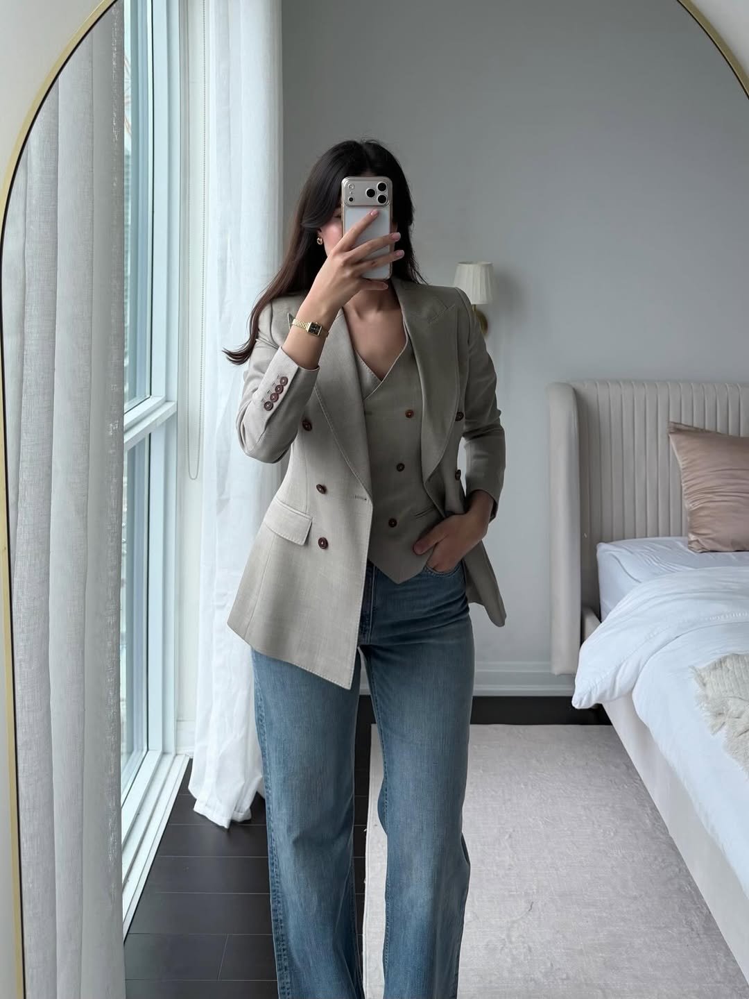 Polished Taupe Tailored Suit and Relaxed Denim Combination Smart Casual Staples To Elevate Style