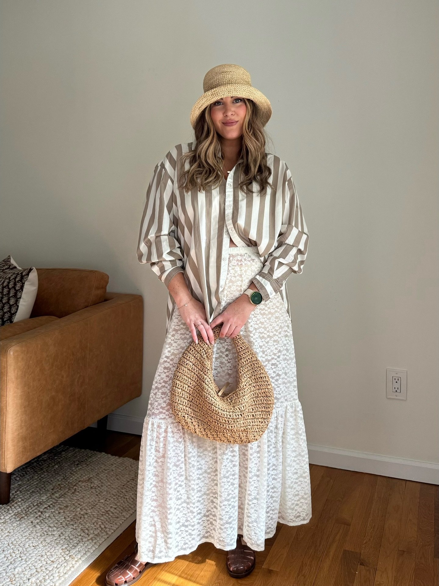 Relaxed Linen and Lace Maxi Ensemble