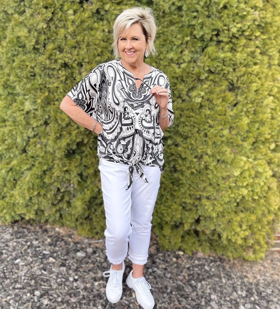 Relaxed Monochrome Patterns for Retirement Celebrations