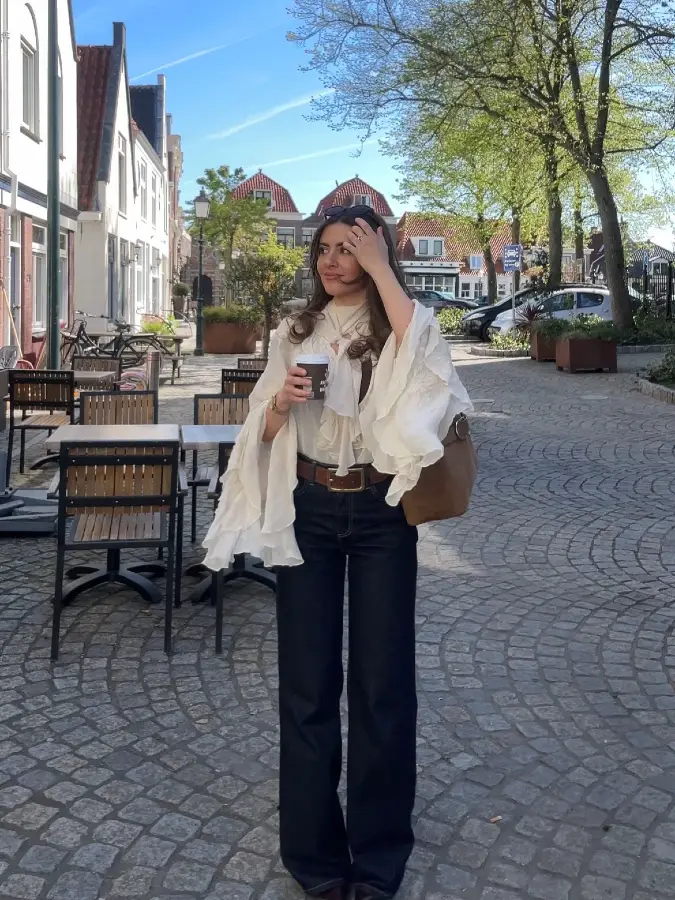 Romantic Ruffle Coffee Shop Study Outfit