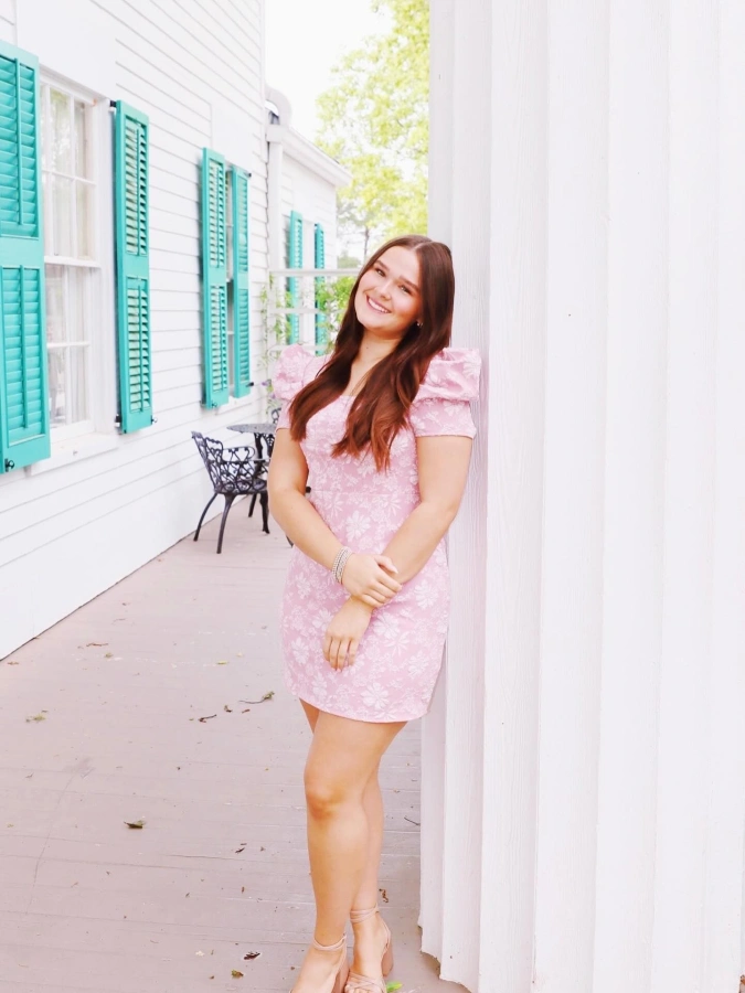 Soft Floral Pink Puff Sleeve Dress and Neutral Heels Charming Recruitment Style