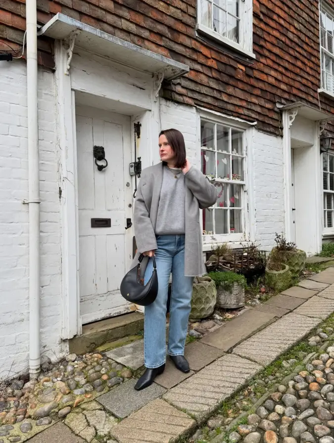 Soft Gray Layers, Relaxed Denim, Cozy Weekend Style for a New Mom First Outing