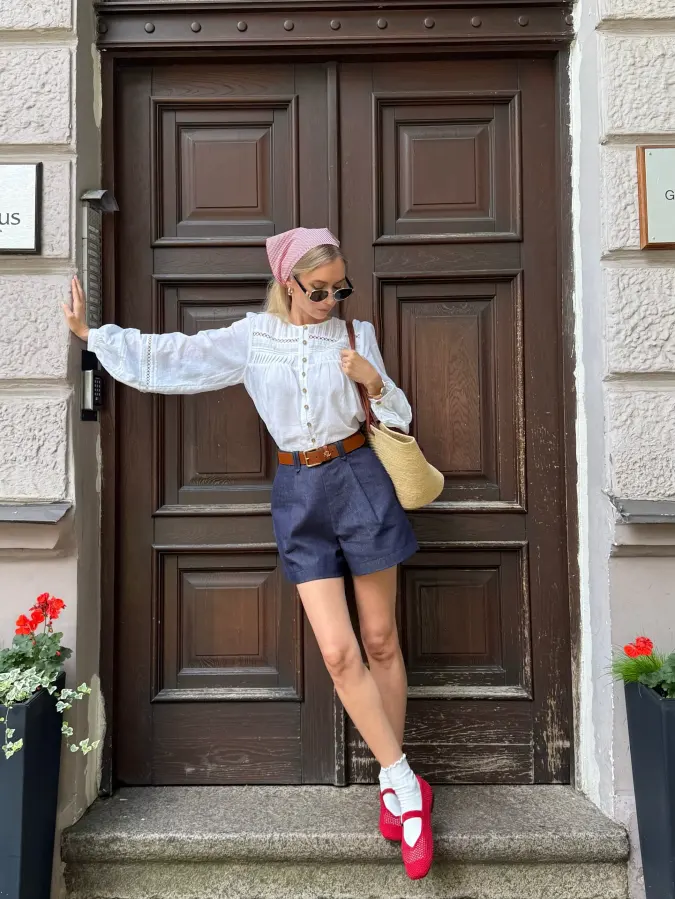 Vintage European Summer Charm