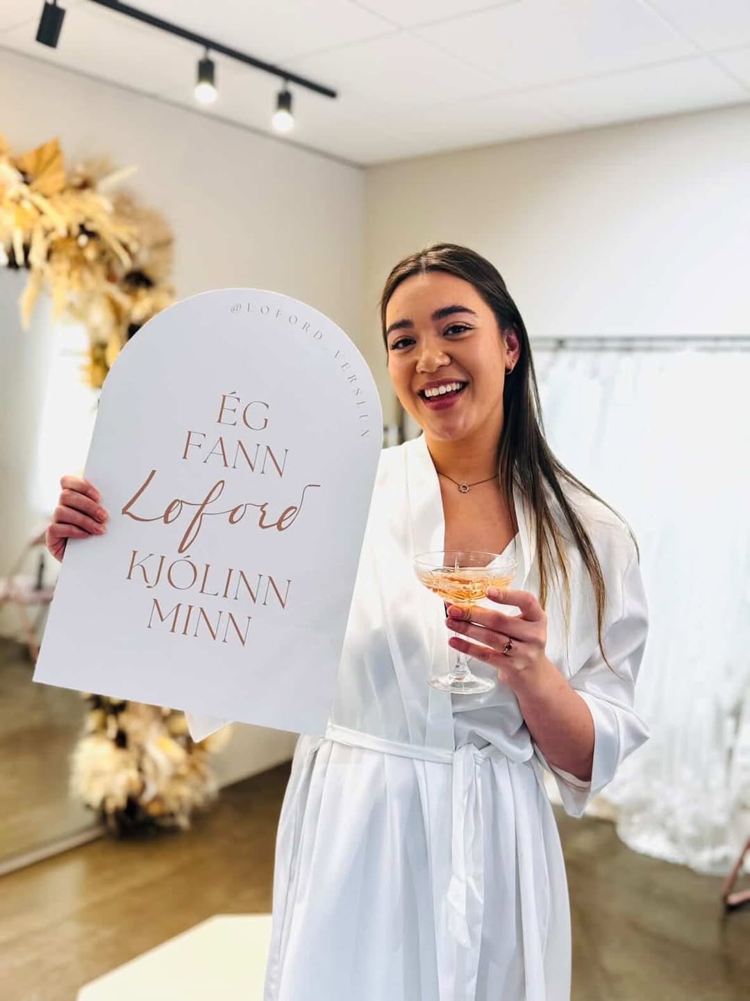 White Satin Robe Elegance: Simple and Chic Bridal Shower Look