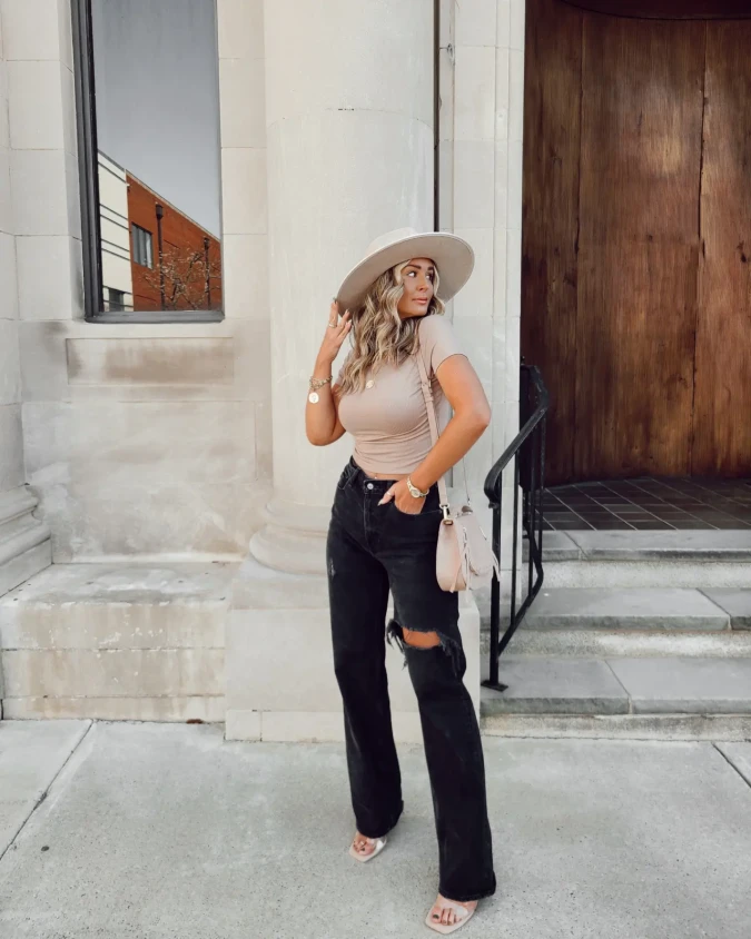 Wide Brim Hat Weekend Denim Look