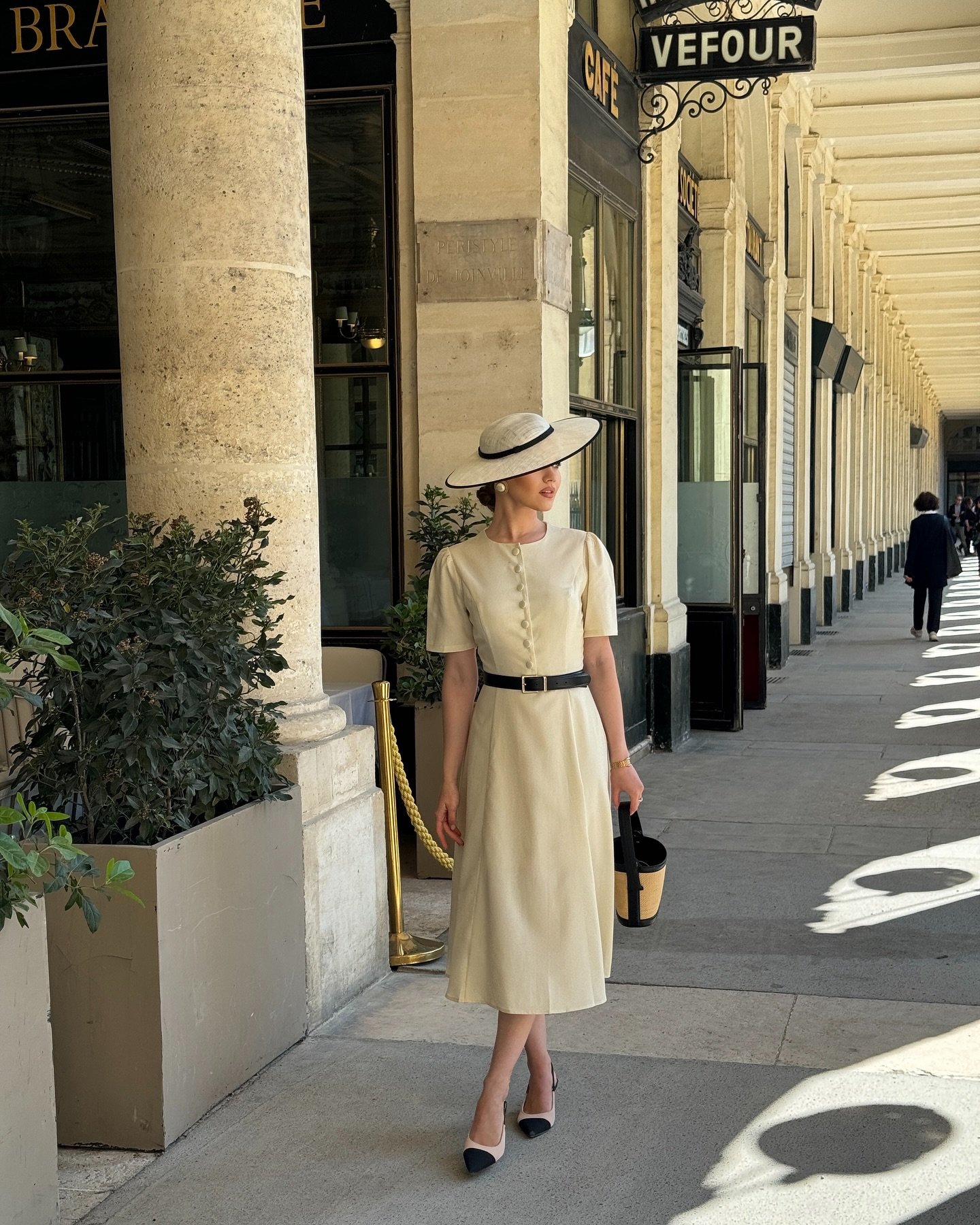 Cream Button Front Midi Dress with Black Waist Belt and Straw Hat