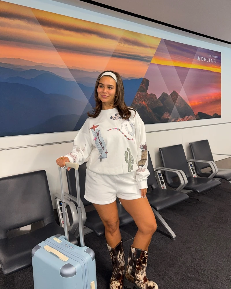 Graphic Travel Sweatshirt with Cow-Print Western Boots