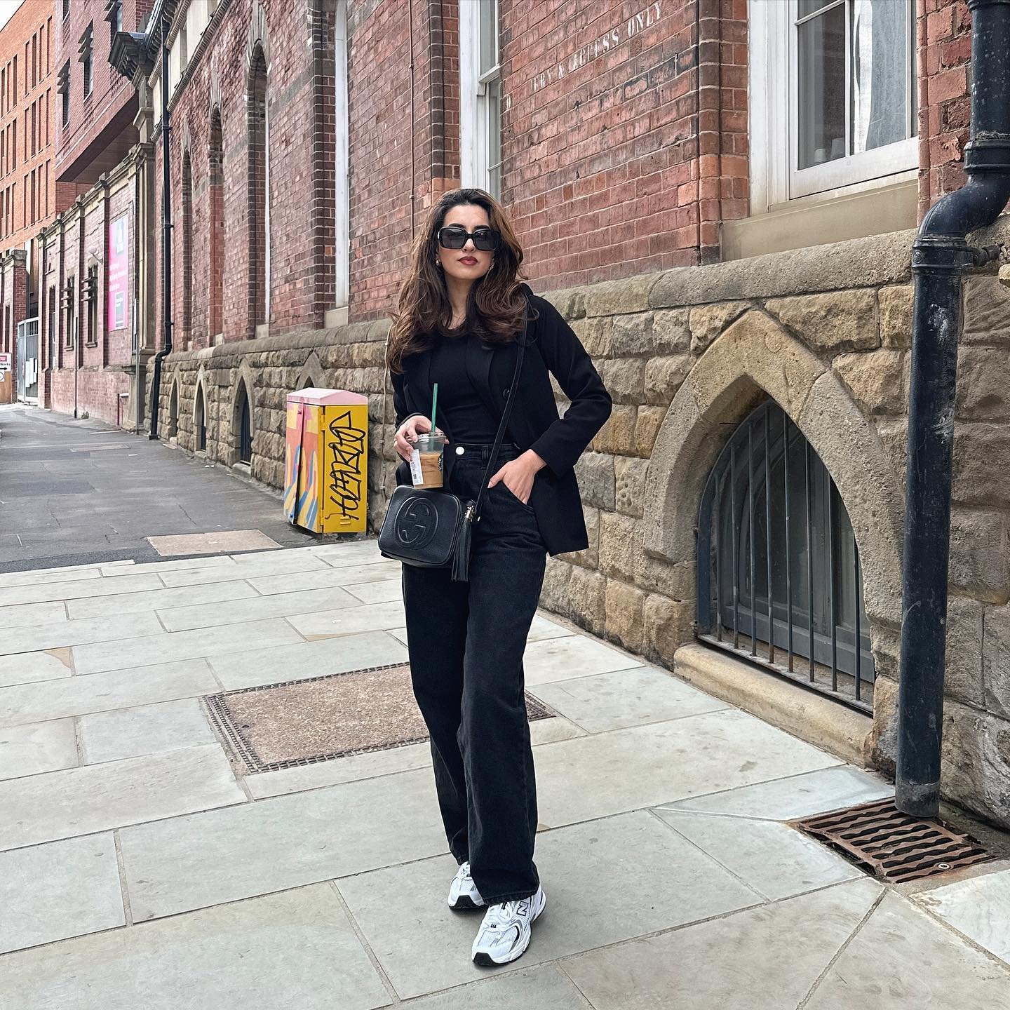 Straight-Leg Black Jeans with Tailored Blazer and White Trainers