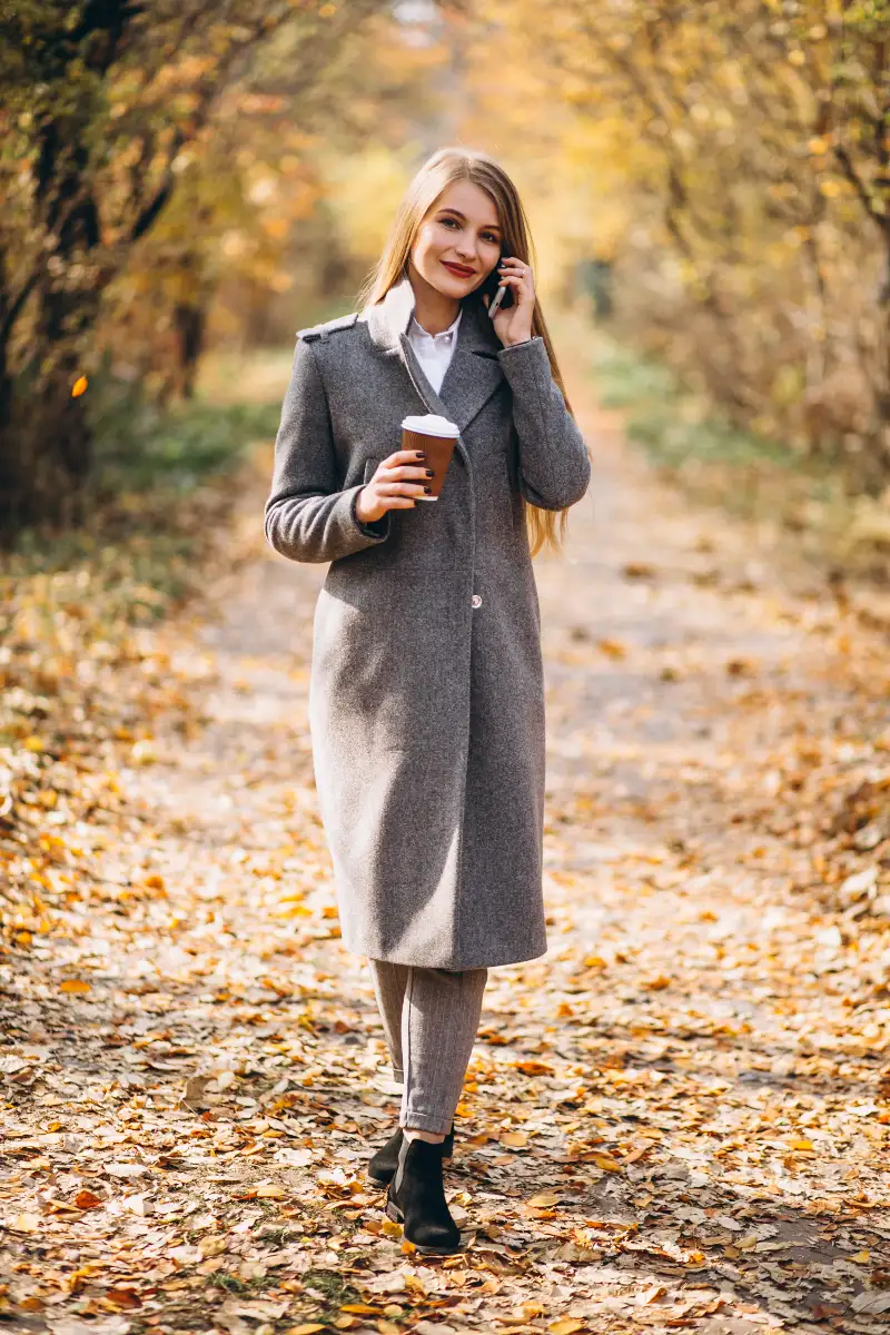 Mistakes That Make Cold-Weather Wedding Outfits Look Unprepared